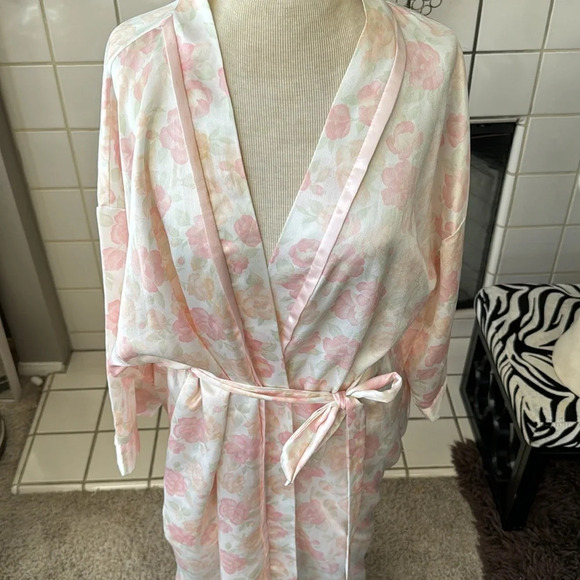 Christian Dior vintage rose floral robe size small - Picture 4 of 14